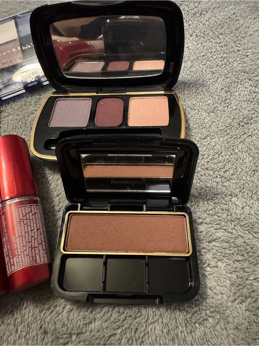 Maybelline assorted lipsticks